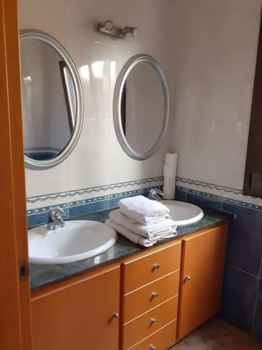 Piso Con Desayuno Incluido Y Vistas A La Montana. Apartment Monistrol de Montserrat ภายนอก รูปภาพ